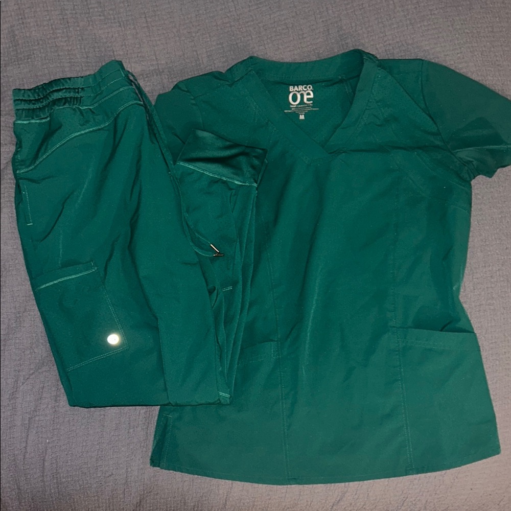 Barco One Forest Green Scrub Set